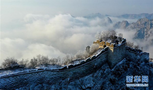 北京:长城雪景如画