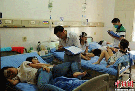 四川眉山400余学生发烧腹泻 救治紧张有序