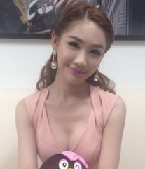 泰国人妖皇后Rose自曝“处女” 否认有东北男友