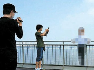 韩国男子投江自尽 电视台全程拍摄引争议(图)