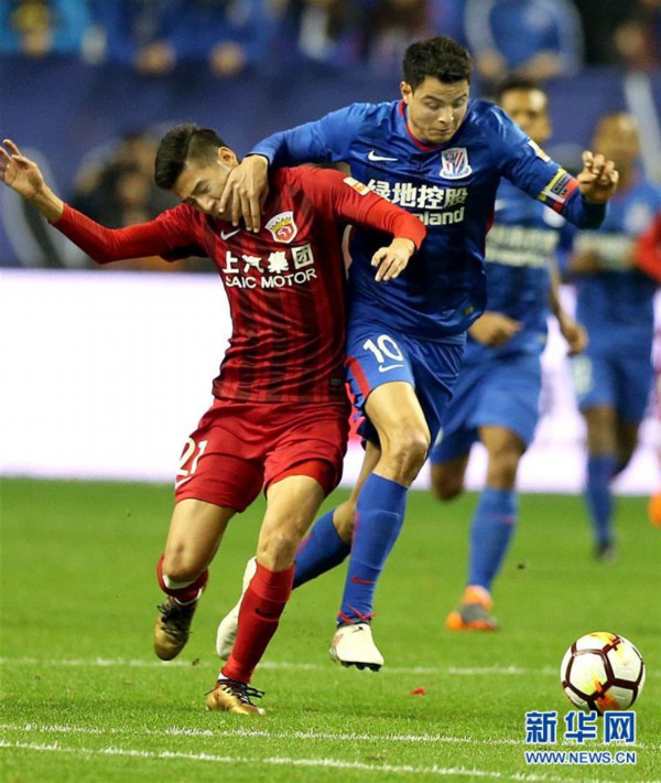 （体育）（6）足球——中超联赛：上海绿地申花不敌上海上港