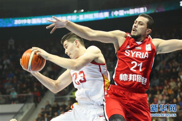 （体育）（3）篮球——男篮世界杯预选赛：中国胜叙利亚
