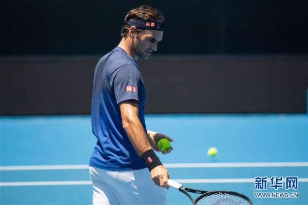 （体育）（4）网球——澳网：费德勒备战