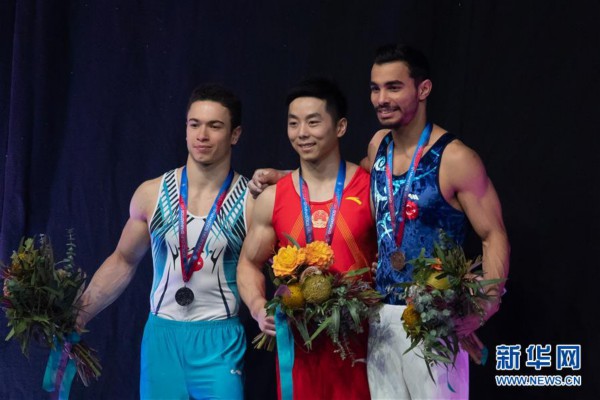 （体育）（1）体操——世界杯墨尔本站：中国选手尤浩获男子双杠金牌