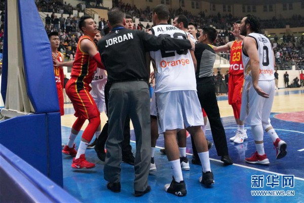 （体育）（5）篮球——世预赛：中国不敌约旦