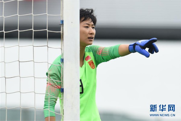 （体育）（10）足球——阿尔加夫杯：中国队不敌丹麦队