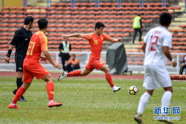 （体育）（13）足球——U23亚锦赛预选赛：中国国奥队胜菲律宾队