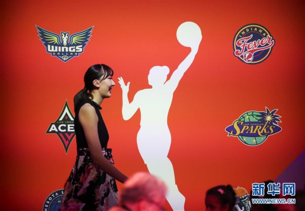（体育）（2）篮球——韩旭被WNBA纽约自由人队选中