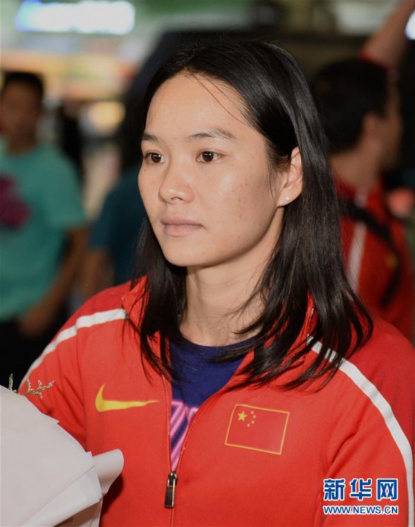 （体育）（3）田径——世锦赛：中国队部分成员回国