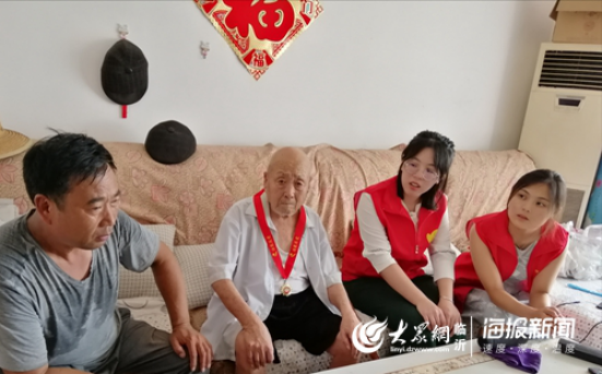 “慰问抗战老兵”走进莒南 听4位老人讲述红色故事(1)478.png