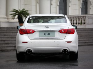 英菲尼迪英菲尼迪英菲尼迪Q502014款 3.7L 豪华版