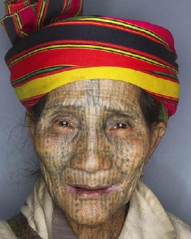 缅甸人脸上图片
