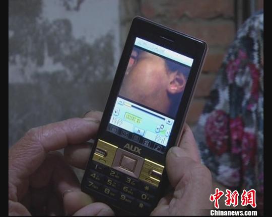 曝江苏一女生因不会答题遭扇60耳光涉事教师停职