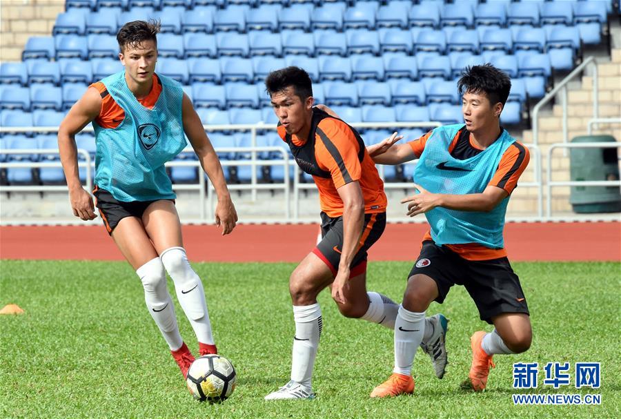 （体育）（3）足球——中国香港足球队备战亚运会