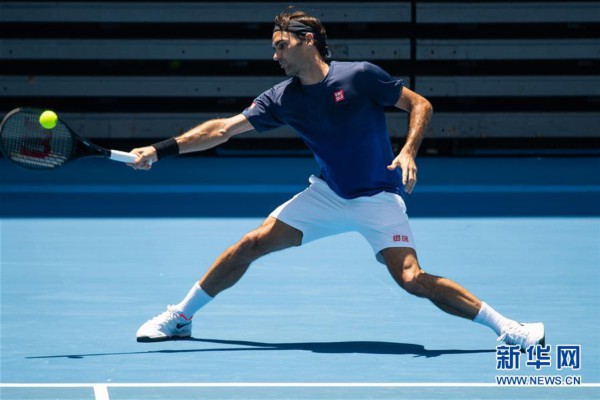 （体育）（2）网球——澳网：费德勒备战